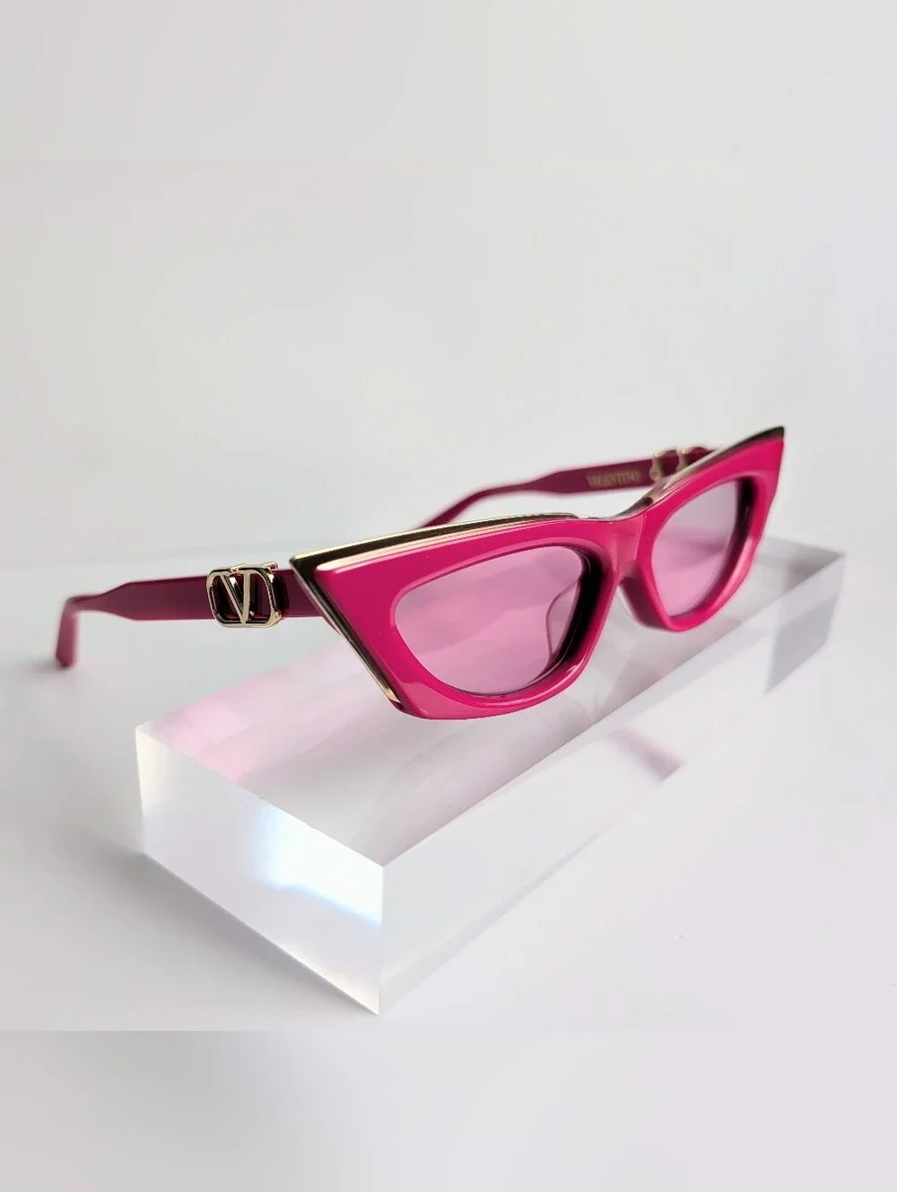 Valentino 55MM Cat Eye Sunglasses VLogo Goldcut VLS-113C NWT MSRP:$920